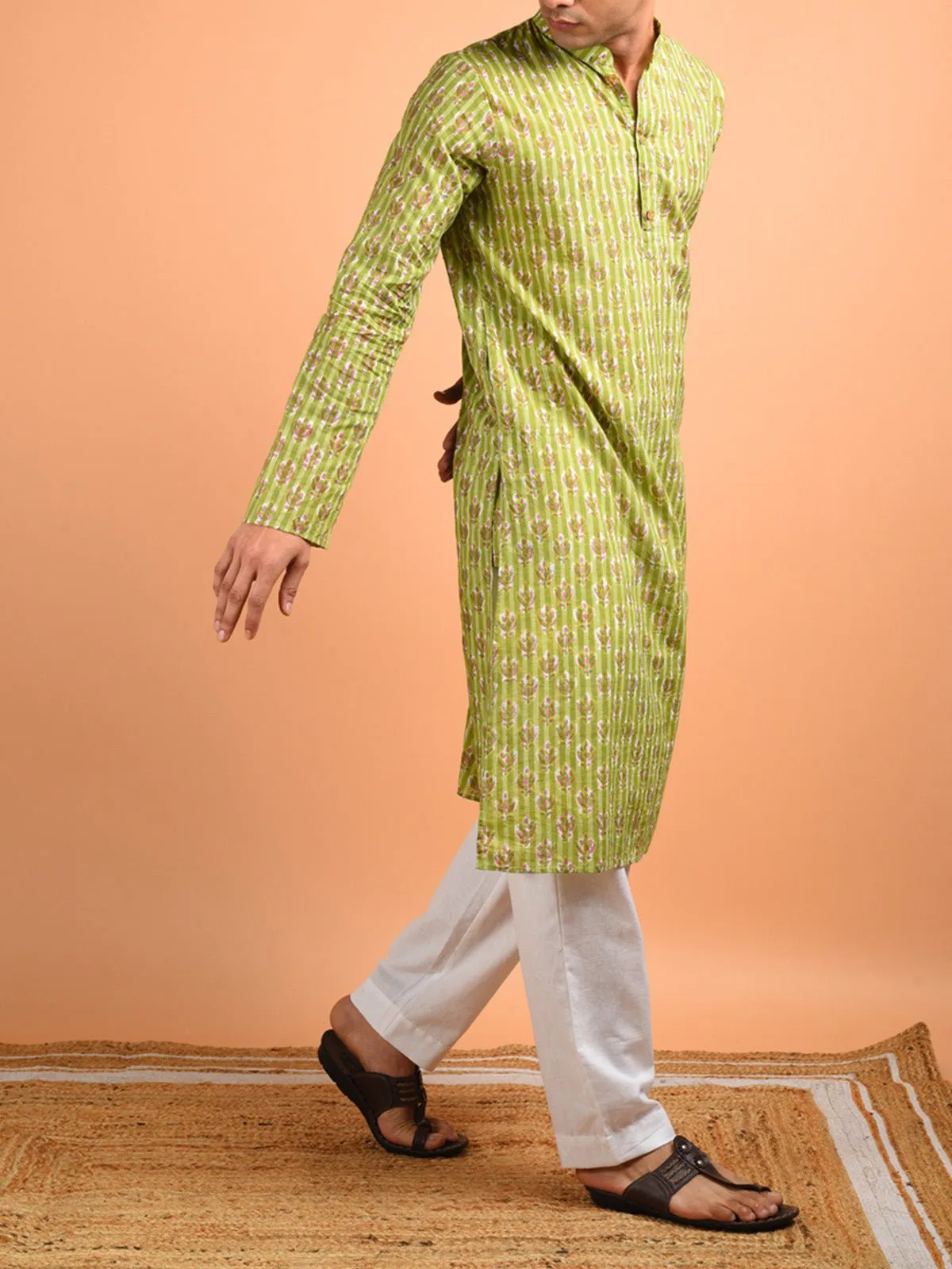 Bagh Men's Kurta Green