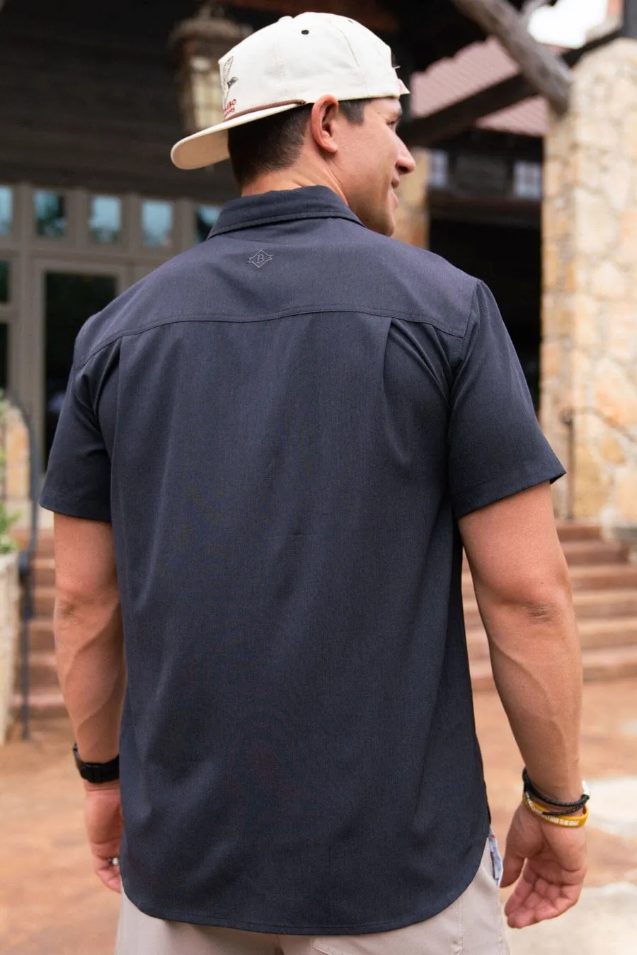 BURLEBO Performance Button Up