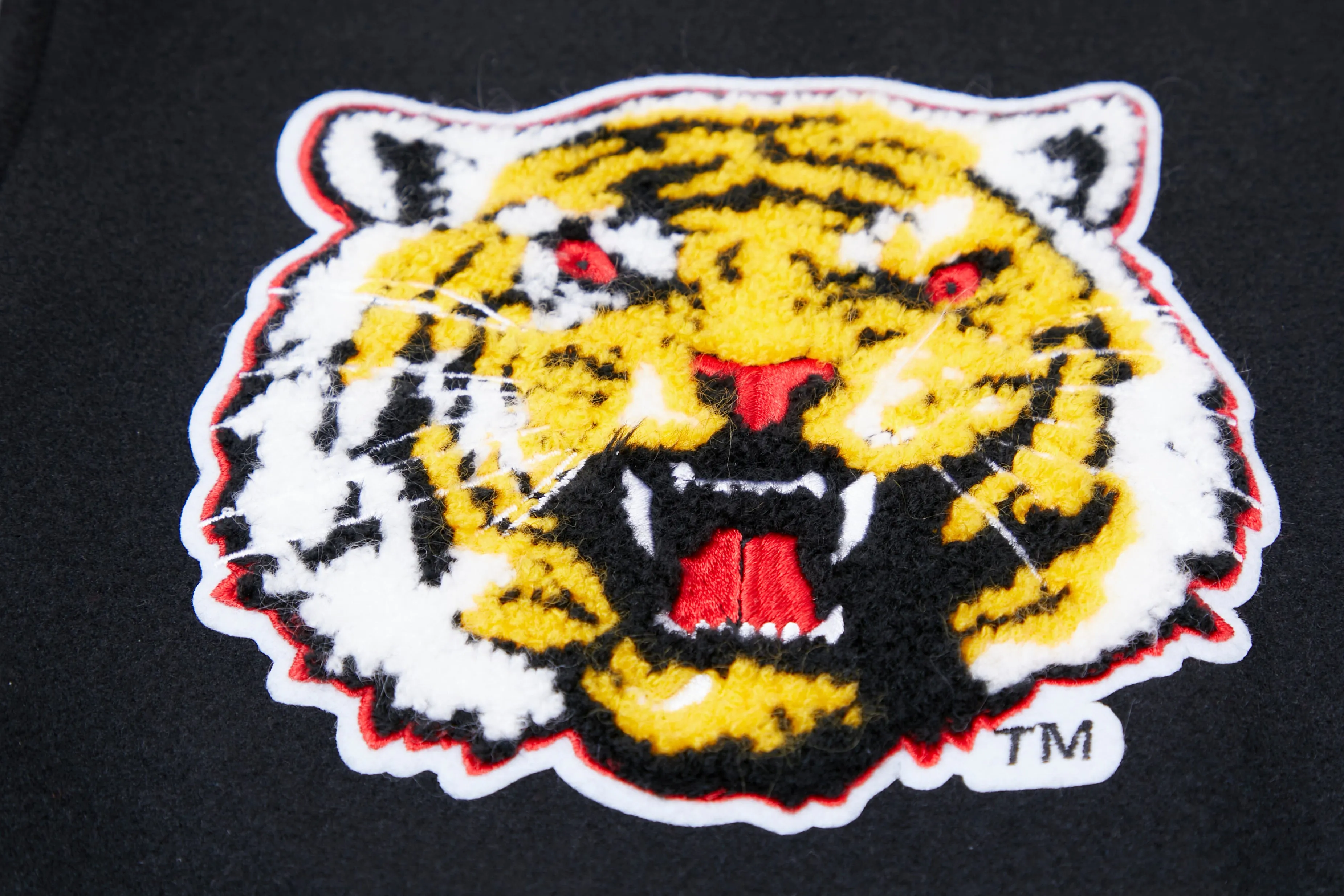 GRAMBLING STATE UNIVERSITY CLASSIC WOOL VARSITY JACKET (BLACK/WHITE)