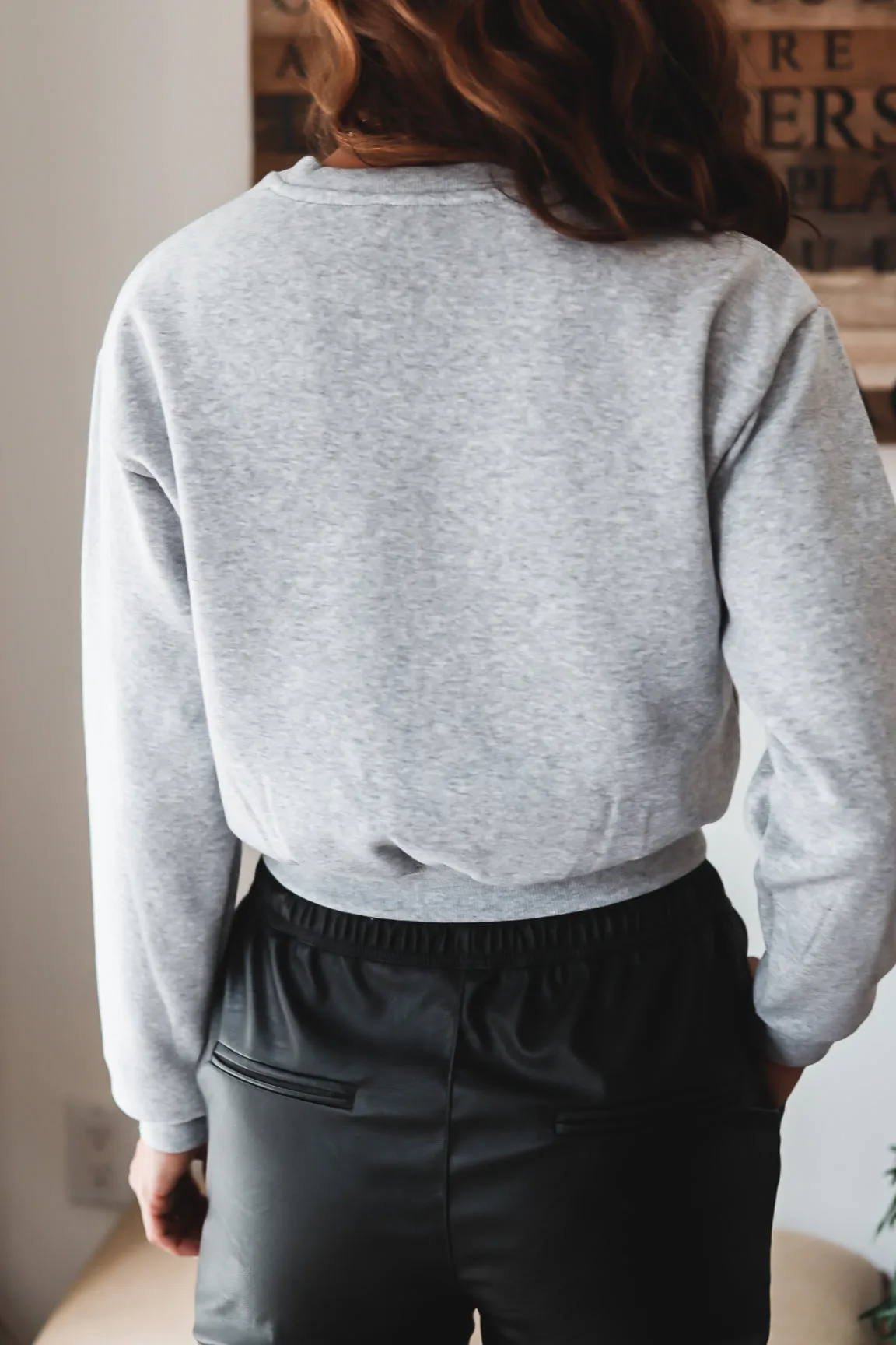Katie Cropped Sweatshirt