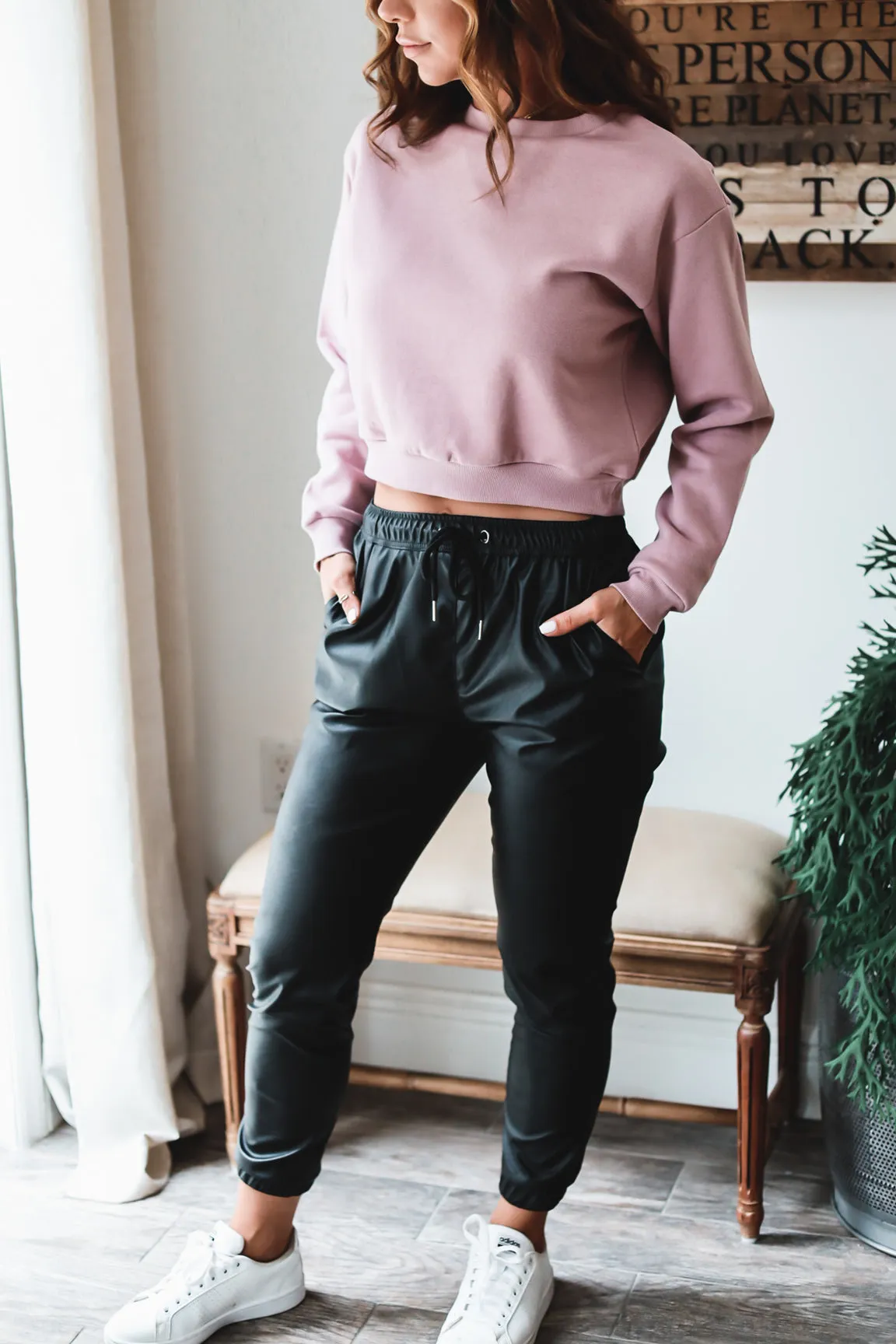 Katie Cropped Sweatshirt