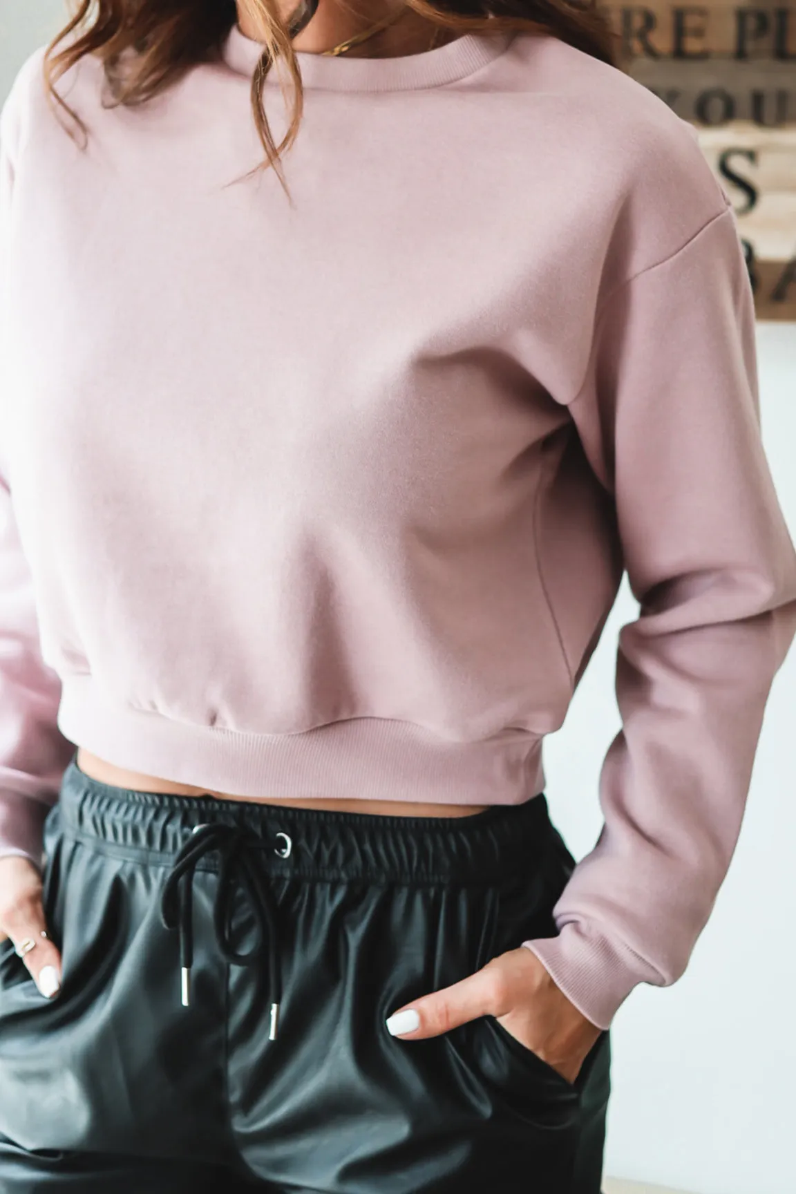 Katie Cropped Sweatshirt
