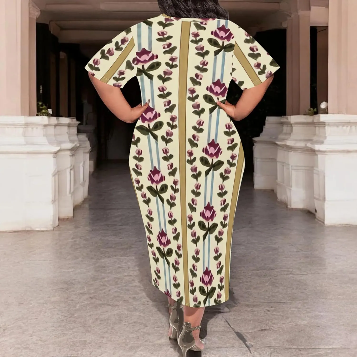 Plus Size Maxi Dresses Summer Casual Crewneck Short Sleeves Beach Sundress Loose Empire Waist T Shirt Long Dress with Pockets