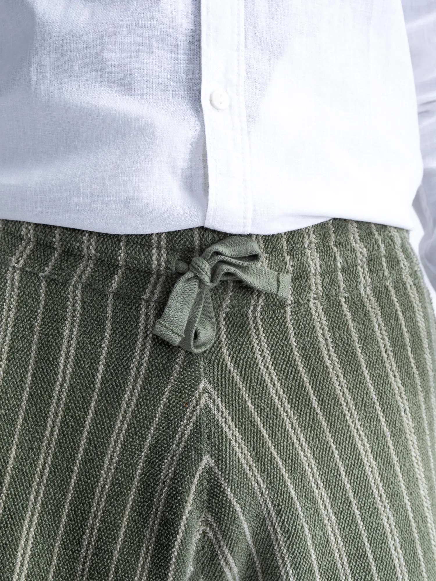 Striped Jogging Shorts Pearl