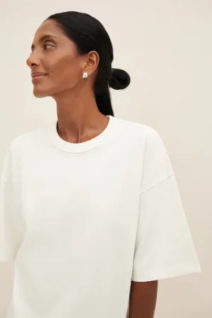 The Symmetry Tee in Off White | Kowtow