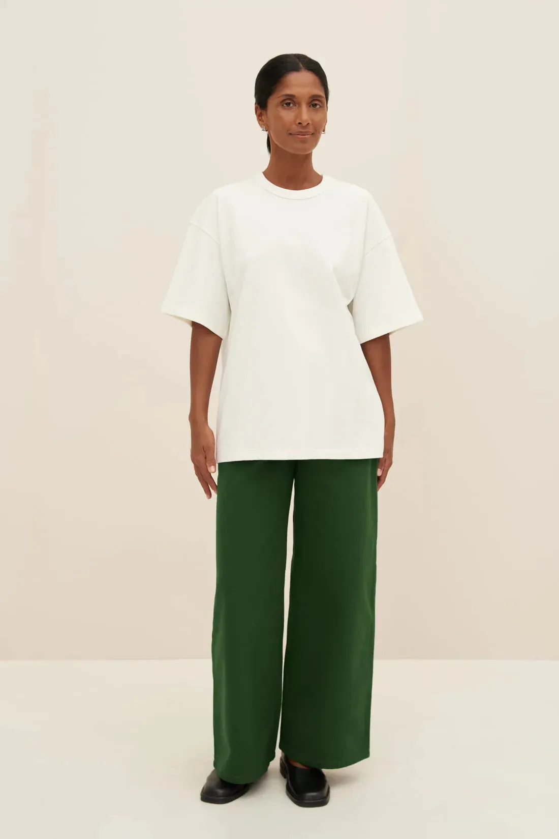 The Symmetry Tee in Off White | Kowtow