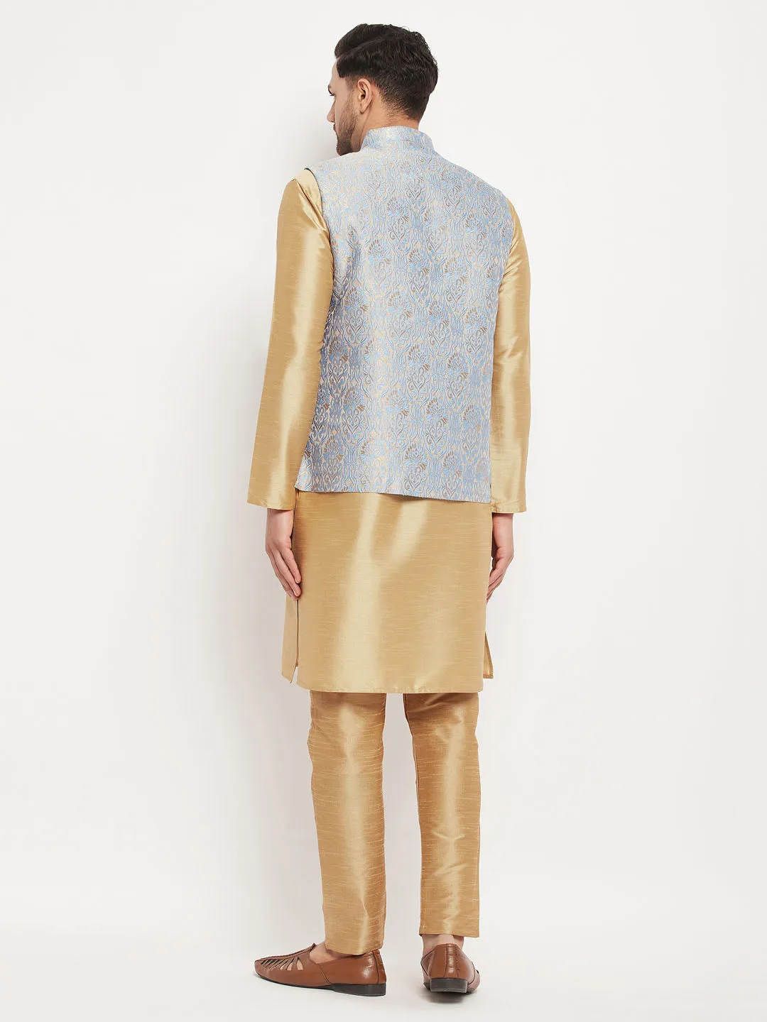 VASTRAMAY Men's Grey Jacquard Kurta Set