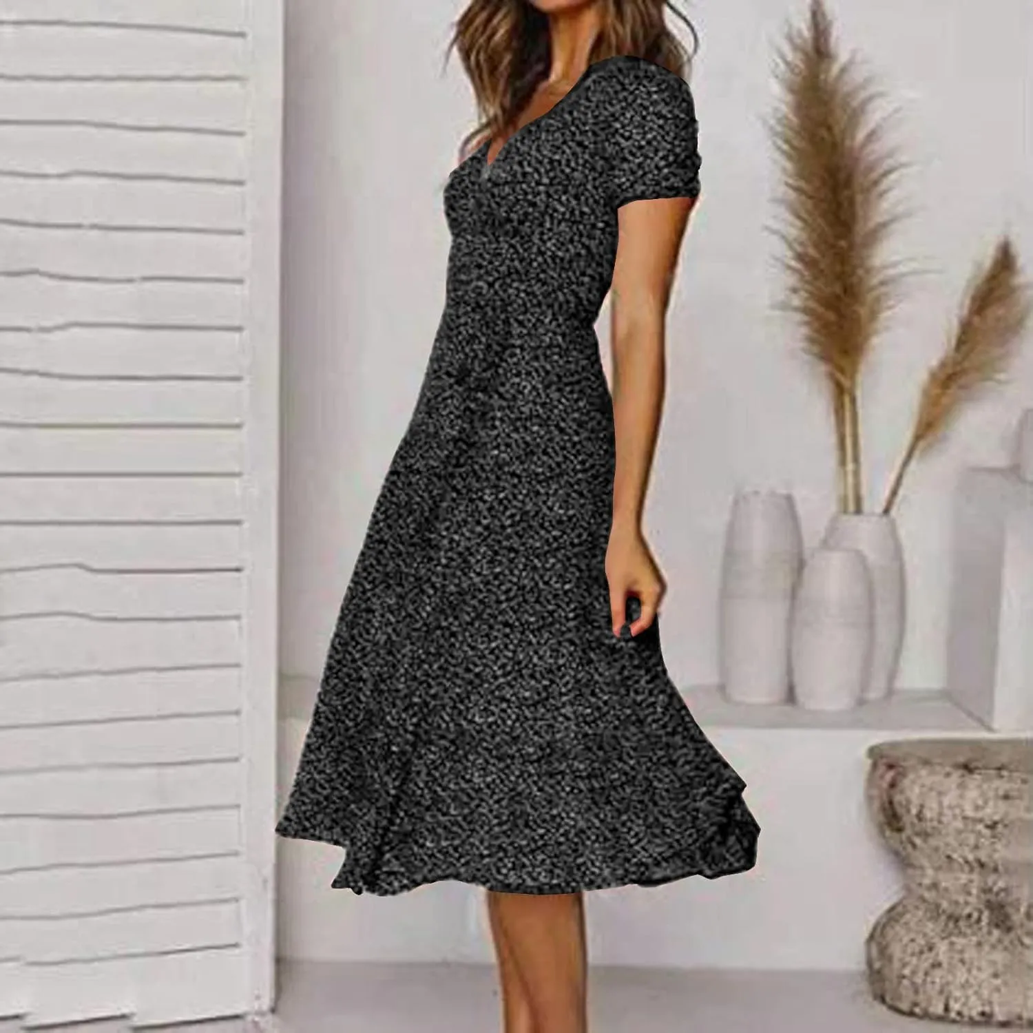 Womens Summer Dresses for Vacation Short Sleeve V Neck Polka Dot Dress Elegant Ruffle Hem Swing Flowy Midi Dress